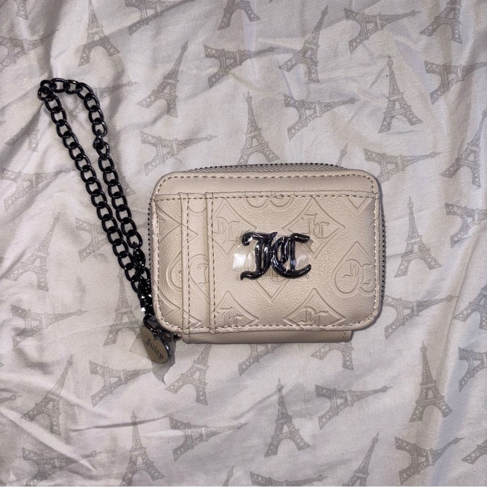 NWT Juicy couture Cream Chain Wallet